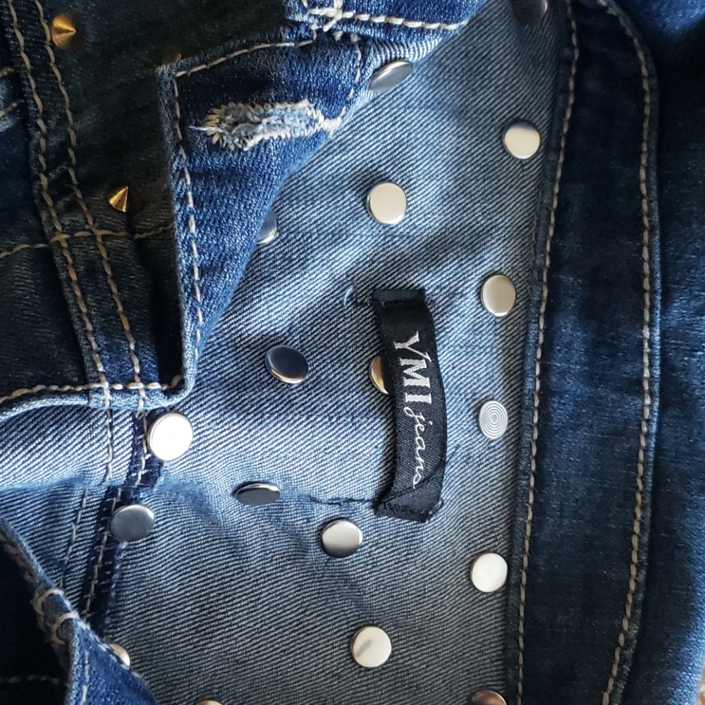 Jacket - Picture 2 of 5